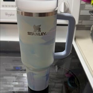 Stanley Iridescent Tumbler with Handle